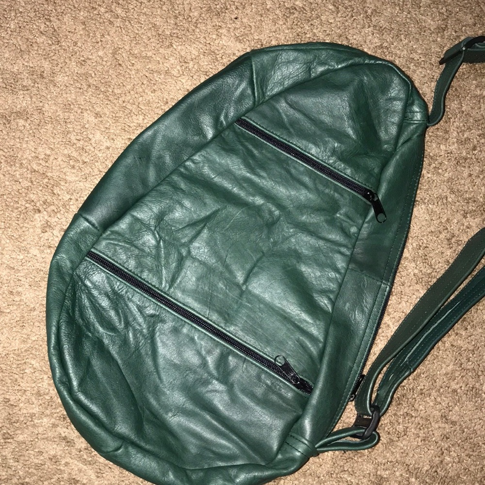 EUC-GREEN GENUINE LEATHER SHOULDER ONE STRAP BAG